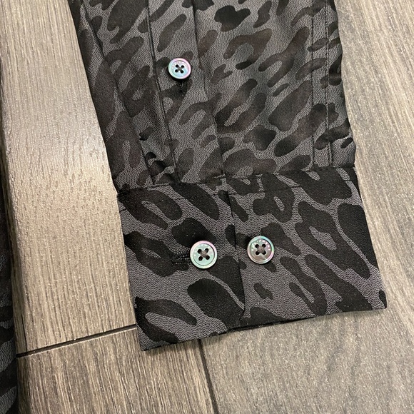 Equipment Essential Black Leopard Print Blouse Size M - Picture 4 of 6